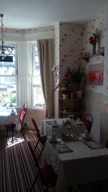 Amber Lodge Guest House 大雅茅斯 外观 照片
