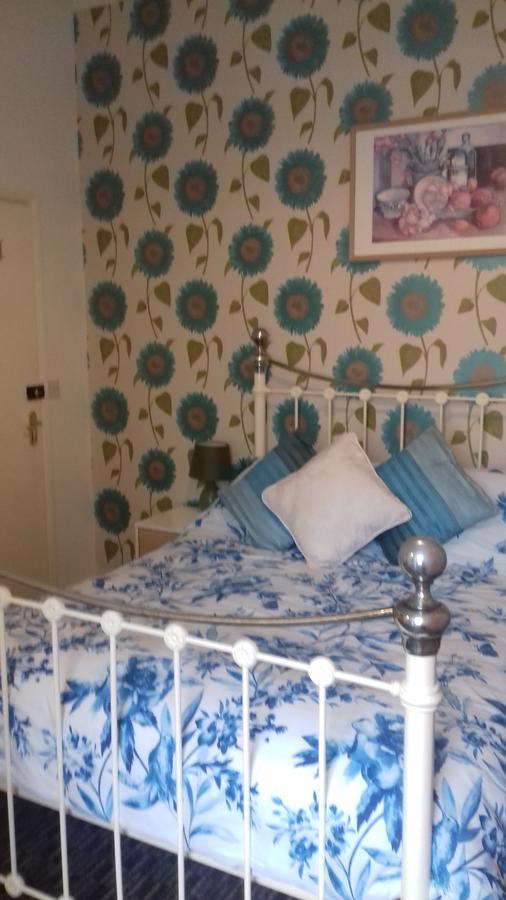Amber Lodge Guest House 大雅茅斯 外观 照片