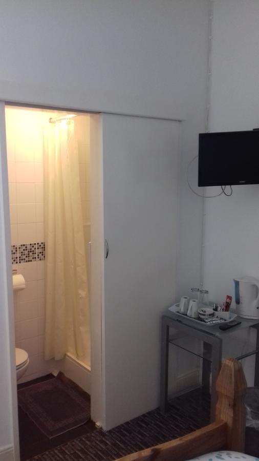 Amber Lodge Guest House 大雅茅斯 外观 照片