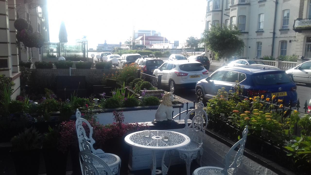 Amber Lodge Guest House 大雅茅斯 外观 照片